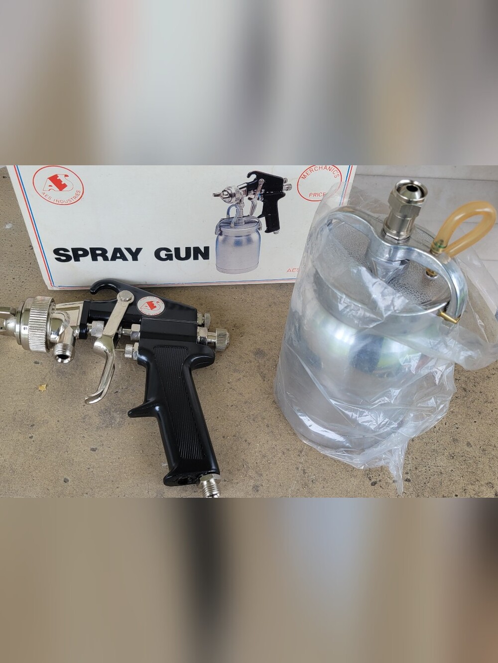 Black Spray Gun with Metal Cup - Unbranded